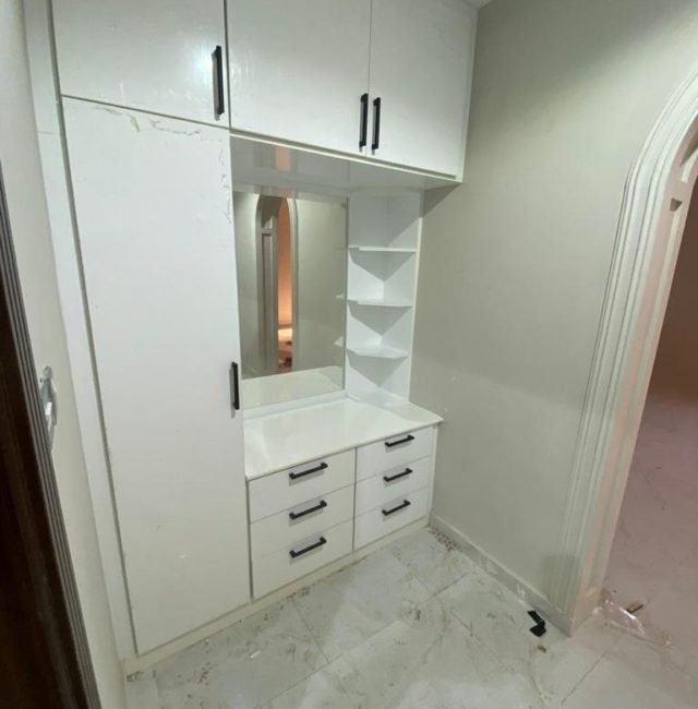 KITCHEN AND CABINETS